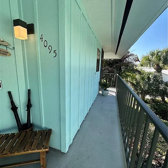 4095 SE Centerboard Ln #6-B — Photo 3