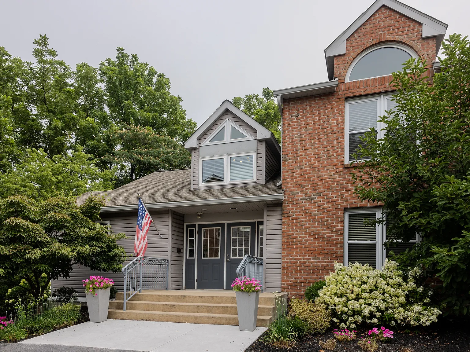 Meadows Apartments — Photo 4