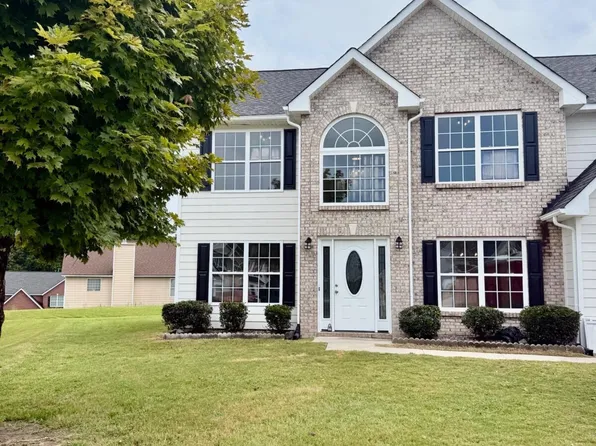 510 Shire Ln, Fairburn, GA 30213