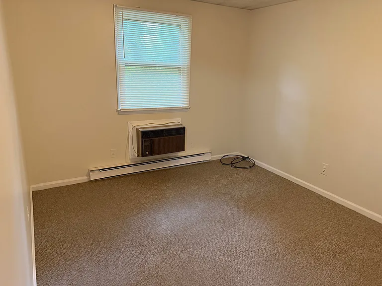 72 Marsh Rd #11 — Photo 8