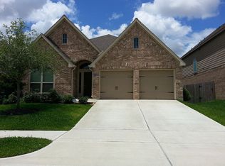 26226 Serenity Oaks Dr, Richmond, TX 77406