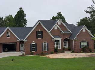 106 Devonshire Ln, Faith, NC 28146