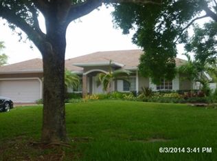 14840 SW 148 Street Cir, Miami, FL 33196