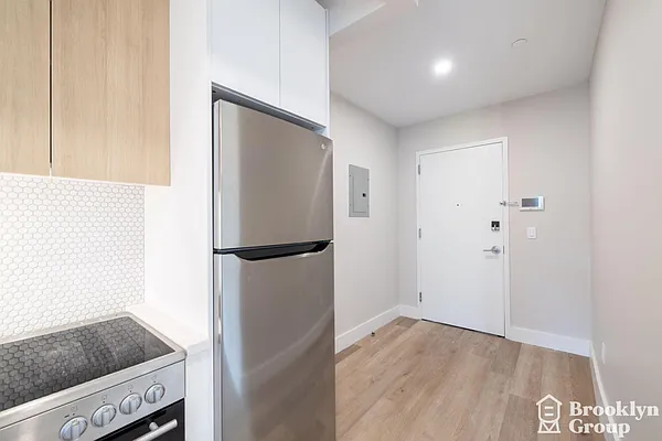 Rented by Brooklyn Group | media 8