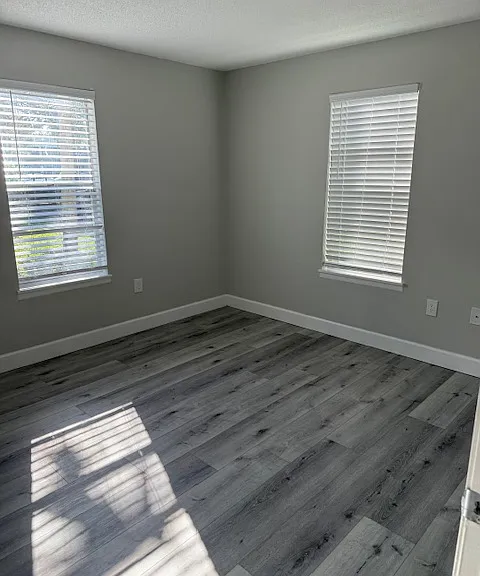 Spring Lake Apartments — Photo 165