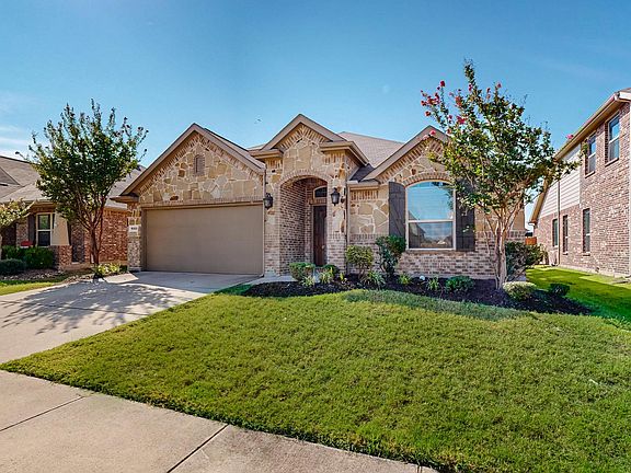3rd image of 16608 Dry Creek Blvd