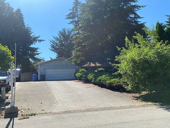 3rd image of 12706 126th Avenue Ct E