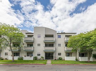 6044 SE Drake St APT 102, Hillsboro, OR 97123