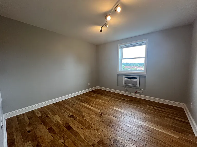 Penn Ave Properties — Photo 8