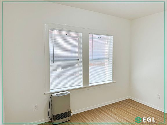 3rd image of 445 S Western Ave APT 211
