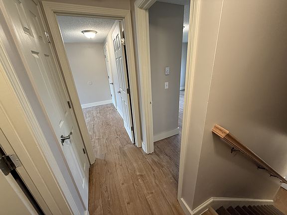 4th image of 12 Knox St #14