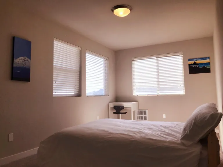 2403 Boylston Ave E #2 — Photo 10