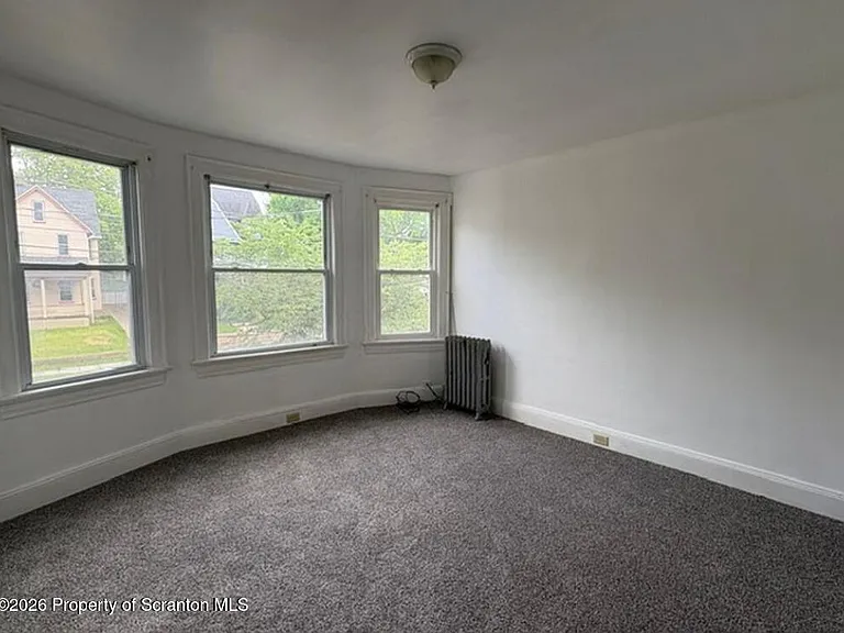 1635 Wyoming Ave #2 — Photo 5