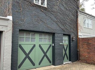 3422 P St NW, Washington, DC 20007