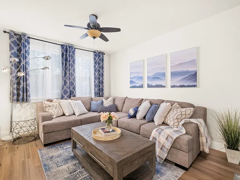 85 Chadron Cir — Photo 1