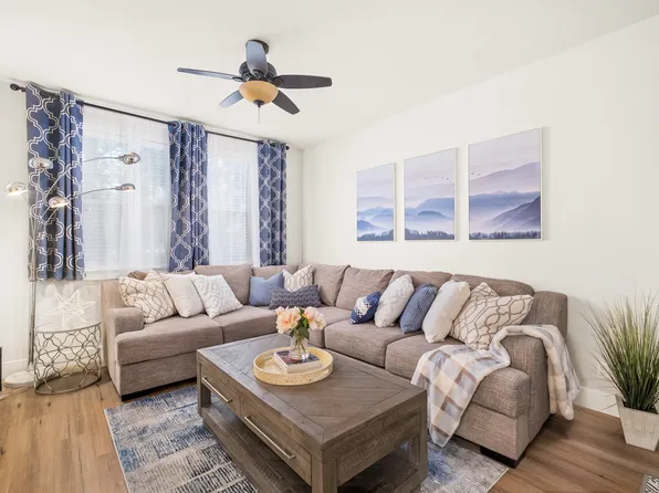 85 Chadron Cir, Mission Viejo, CA 92694