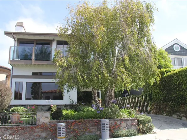 857 6th St, Manhattan Beach, CA 90266