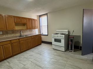 229 Berkeley Ave #2L, Newark, NJ 07107