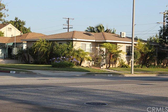 1st image of 883 W Carmelita Ave