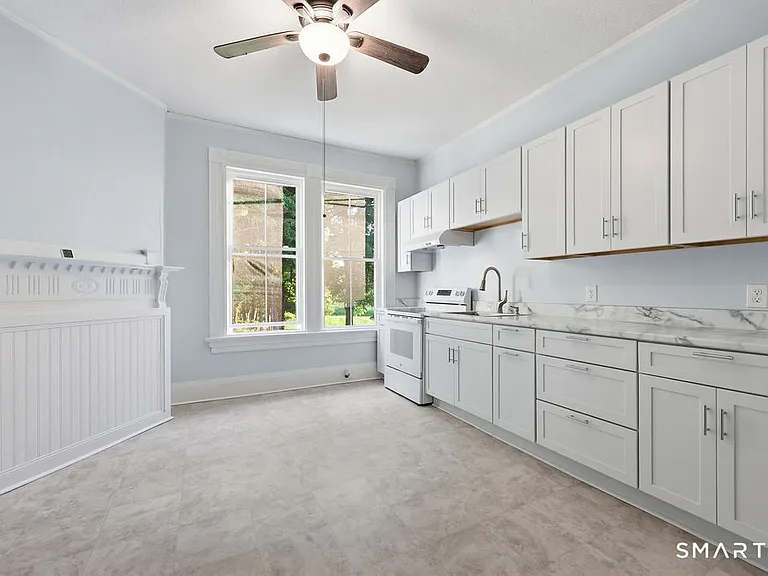 270 Cherry Brook Rd #1S — Photo 4