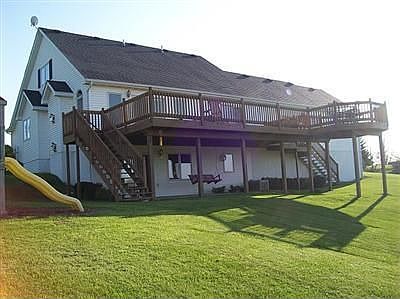5th image of 2436 Newport Cir