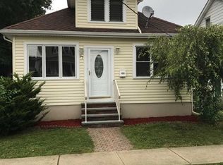 97 Dewey St, Garfield, NJ 07026
