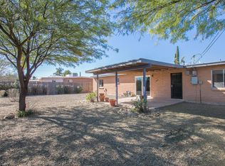 825 S Desert Steppes Dr, Tucson, AZ 85710