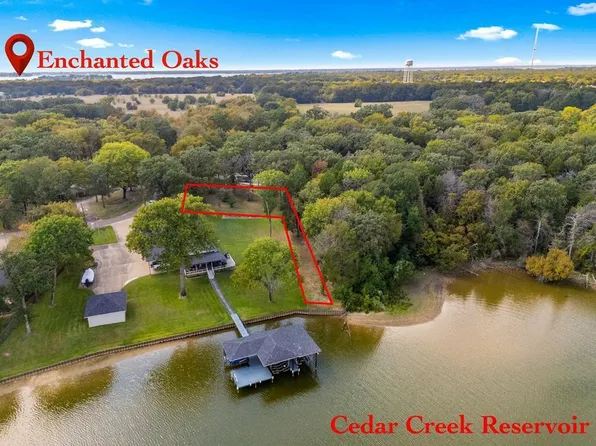 192 Oak Dr, Mabank, TX 75156