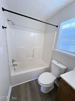 2049 Stonehurst St — Photo 29