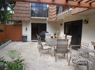 9144D SW 23rd St, Davie, FL 33324