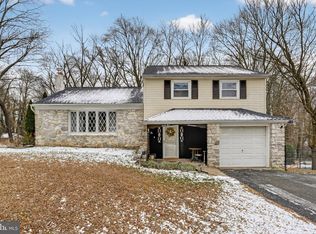 4517 E Yates Rd, Bensalem, PA 19020