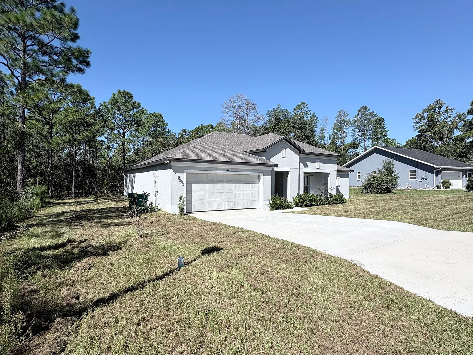 4 bed, 2286 sqft, $2,100 — Photo 2