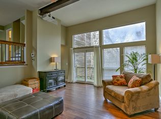 4906 NW Barry Rd, Kansas City, MO 64154