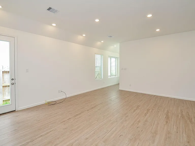 4951 Sand Clouds Dr — Photo 9