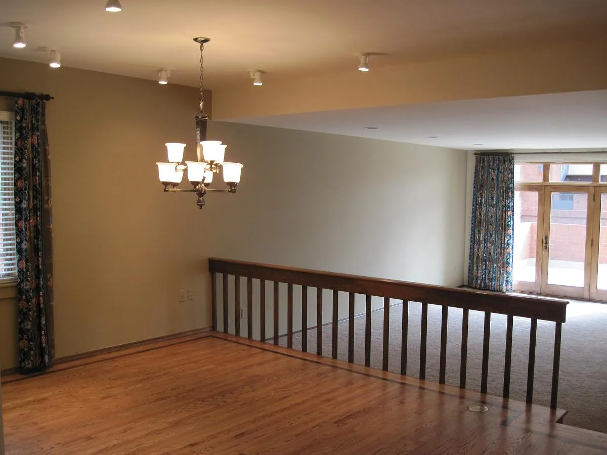 3 bed, 2000 sqft, $3,900 — Photo 1