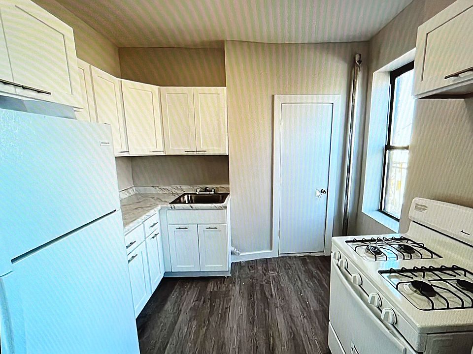 1st image of 1222 Rogers Ave #55