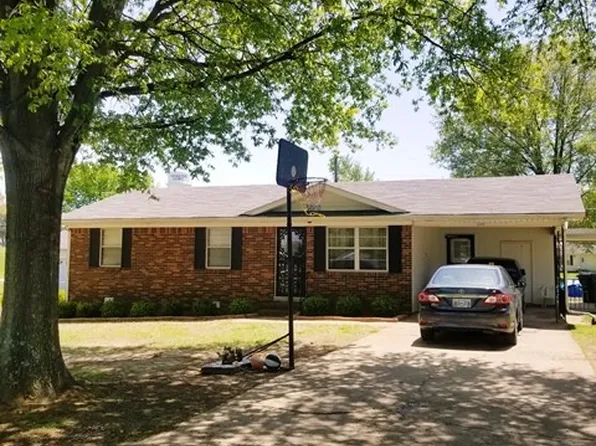 105 Morris Dr, Rutherford, TN 38369