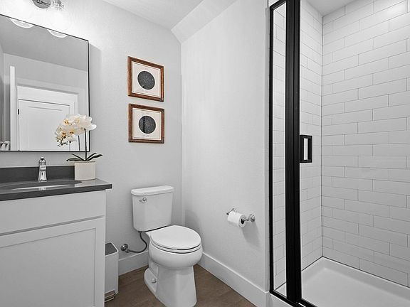 5th image of 5419 Allison St #F