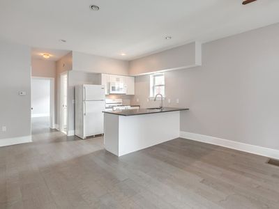 1400 S 16th St #1, Philadelphia, PA, 19146