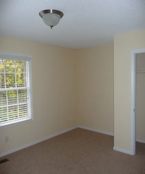 510 McCauley St — Photo 7