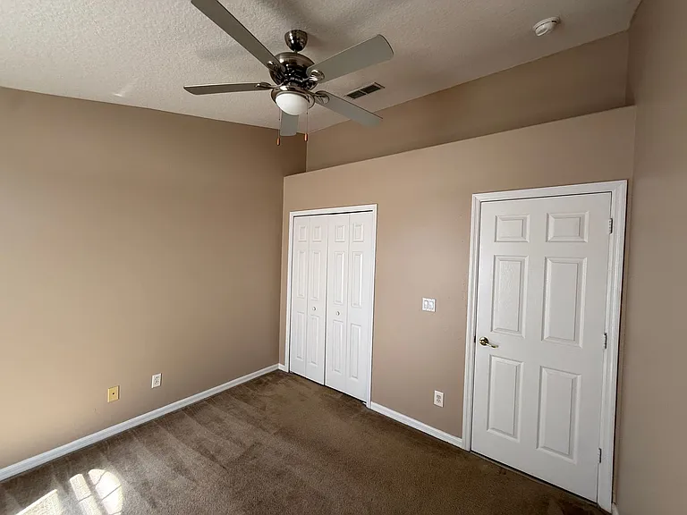 2735 Cedaridge Cir — Photo 22