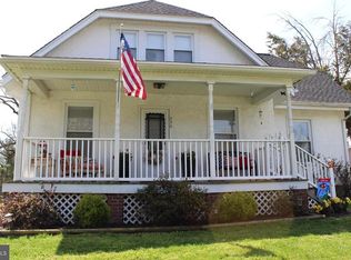 230 W J St, Purcellville, VA
