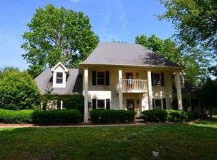 9030 Windsong Ln, Southaven, MS 38672