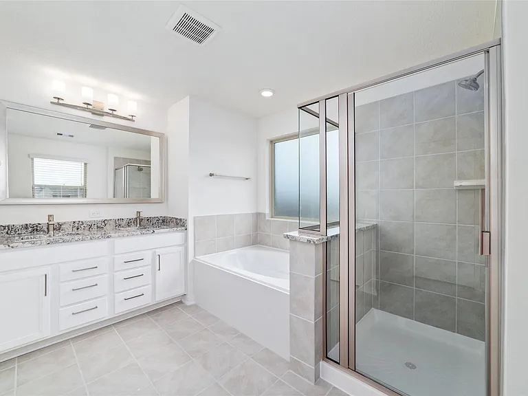 7731 Coral Key Dr — Photo 23