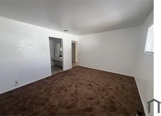 9000 Zuni Rd SE #D — Photo 7