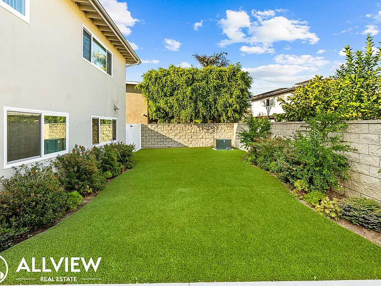 20542 Kelvingrove Ln — Photo 18