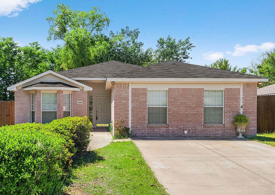 1st image of 1008 Waterview Dr