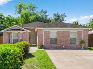 1008 Waterview Dr, Little Elm, TX 75068