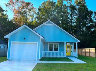 128 President Cir, Moncks Corner, SC 29461