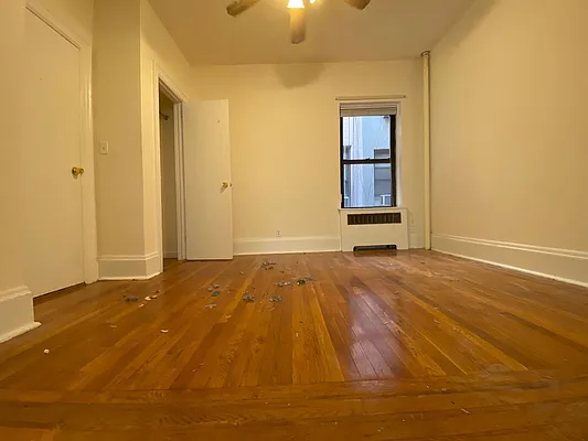 Rented by One New York Realty Inc | media 7